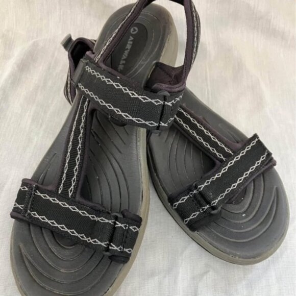 womens size 7 5 Airwalk sandals - Picture 2 of 13